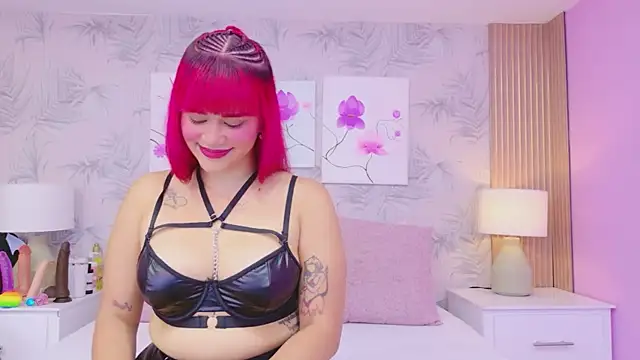 CherryTayloor online show from May 13, 3:56 am
