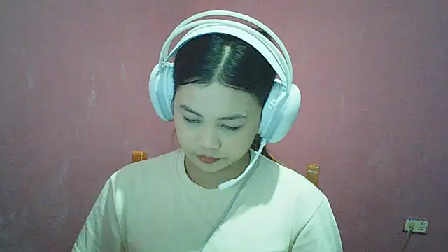 DessertFlower online show from May 21, 4:10 am