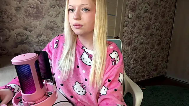 JeneeBIanks online show from March 20, 11:37 am