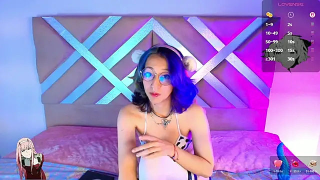 mitsuri nyx online show from May 15, 4:43 pm