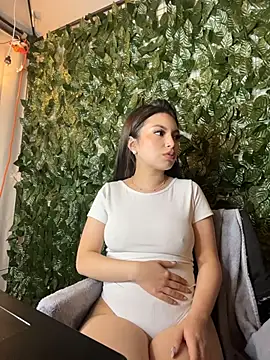 Mady Pink online show from March 21, 4:06 am