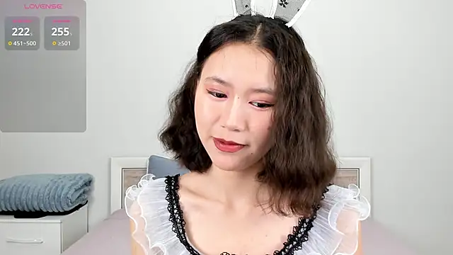 Kiraeko online show from May 6, 1:20 am