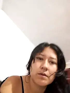 Velvetmoodcute online show from April 8, 3:36 pm