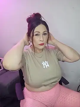 PamelaThoms online show from May 23, 12:31 am