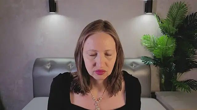 Elizabeth Andersonn online show from March 11, 8:40 am