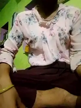 wifedesi7050 online show from May 11, 4:04 pm