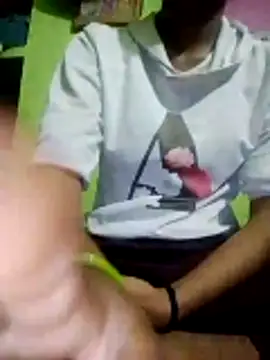 wifedesi7050 online show from May 15, 5:05 pm
