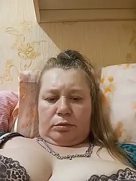 KiraStanton online show from May 22, 9:13 pm