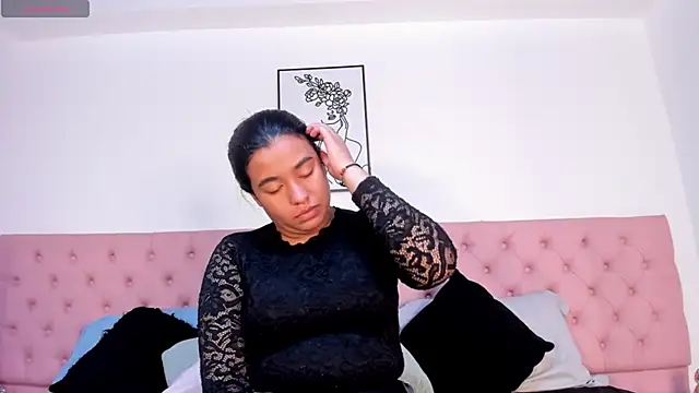 ZeynepYilmaz online show from March 19, 3:33 am