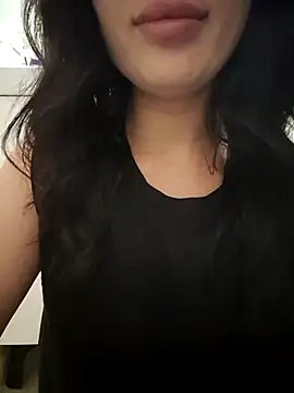 halii21 online show from July 9, 11:06 pm