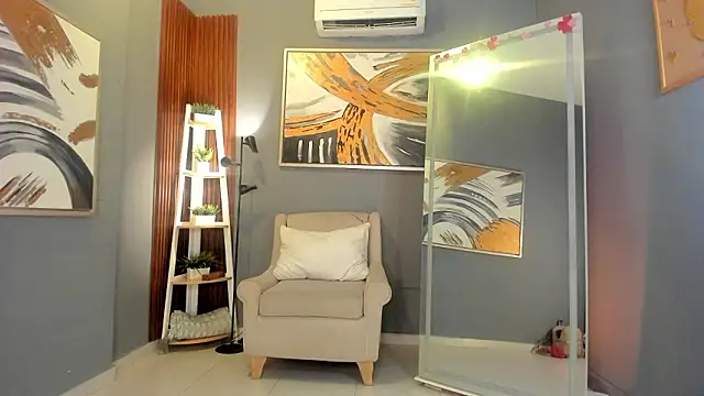 cailing  online show from March 4, 11:17 am