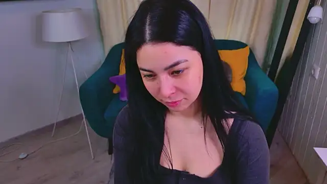 Erika Moan  online show from March 26, 6:04 am