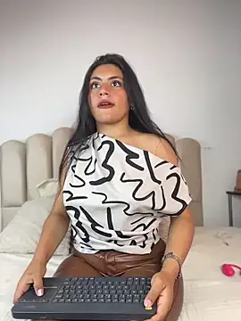 celeste z online show from May 7, 1:37 pm