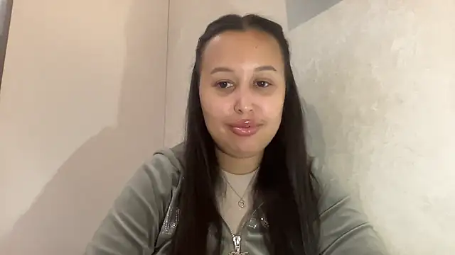 Dana 005 online show from May 5, 9:07 pm
