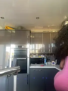 MississippiBabee online show from April 7, 9:44 am