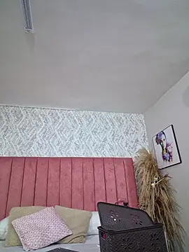 Allice Evens online show from May 22, 3:59 am