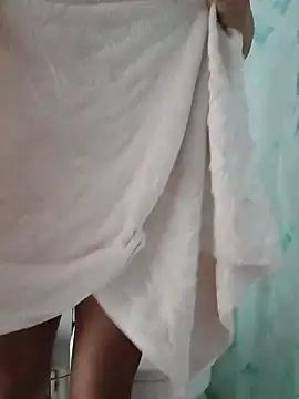 anajulia10 online show from March 2, 7:37 am