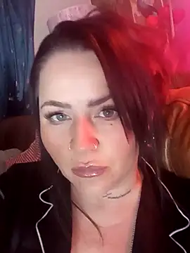 Kandi-kiss online show from April 7, 9:50 pm