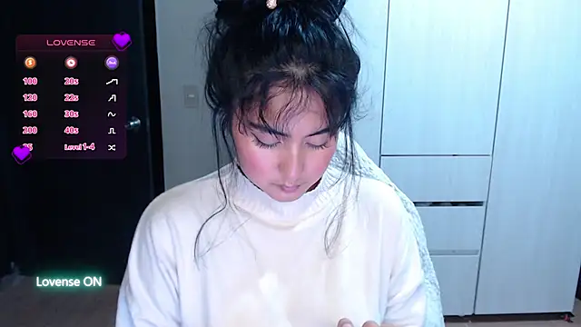 zakura ania online show from March 12, 4:37 am