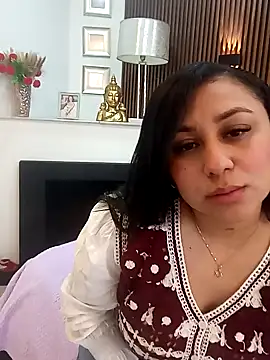 Melie me online show from March 28, 2:27 pm