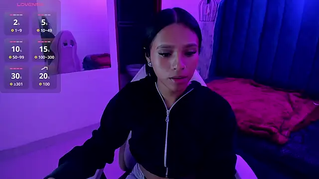 miiaboss  online show from May 21, 12:58 pm