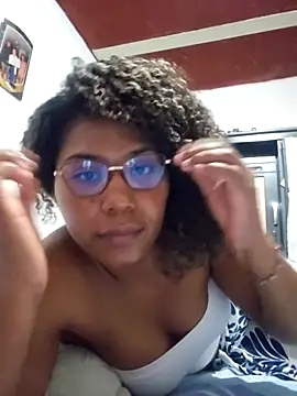 MarySweetieHot online show from March 29, 11:59 pm