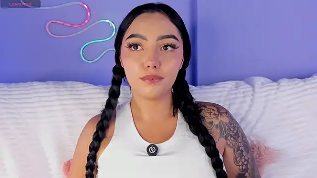 NinaAngel6 online show from May 11, 2:45 pm