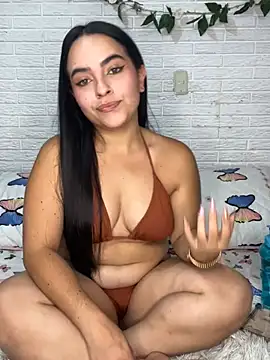 Ivonneadams online show from March 31, 3:06 am