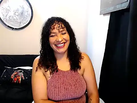 Nerea Boolsara8 online show from May 6, 12:14 am
