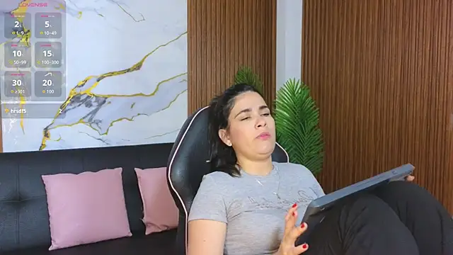 Loren Tay online show from July 1, 2:11 am