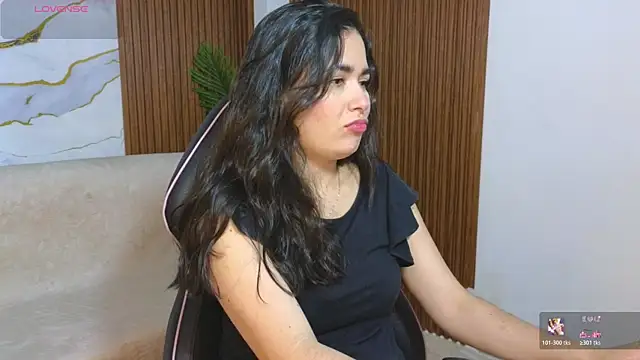 Loren Tay online show from July 2, 2:11 am