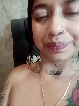 luna scarlette online show from April 8, 2:14 am