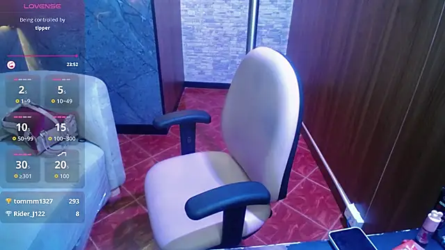 Aura cute  online show from April 9, 6:19 am