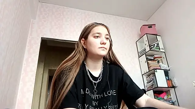 JanineThielman online show from April 29, 11:24 am