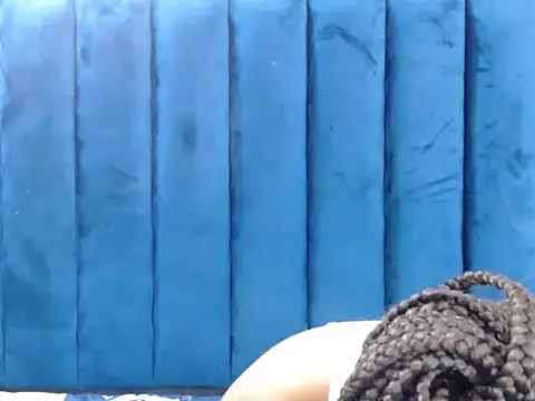 CreamyTea online show from March 7, 8:05 pm