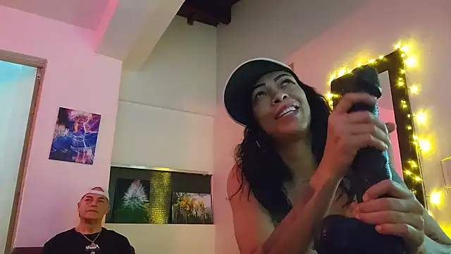 FirexxxDesire69 online show from May 18, 11:44 pm