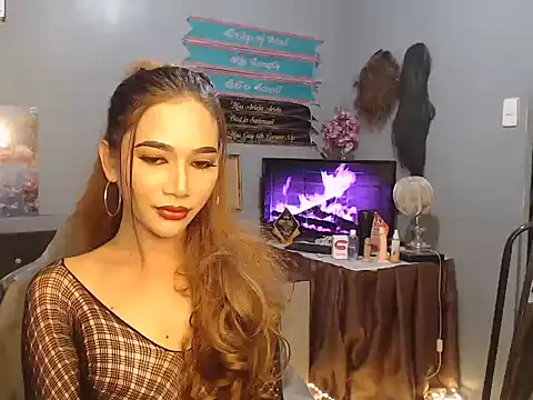 Demonsfuck online show from May 18, 7:53 pm