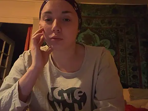 FreyaSlay299 online show from March 15, 8:22 pm