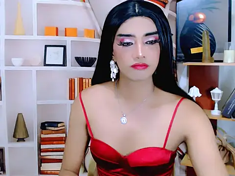 Queeny Cassandra online show from May 18, 6:08 am