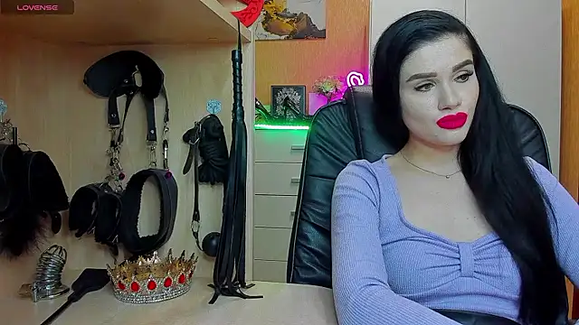 KristiTopxx online show from May 17, 8:19 pm