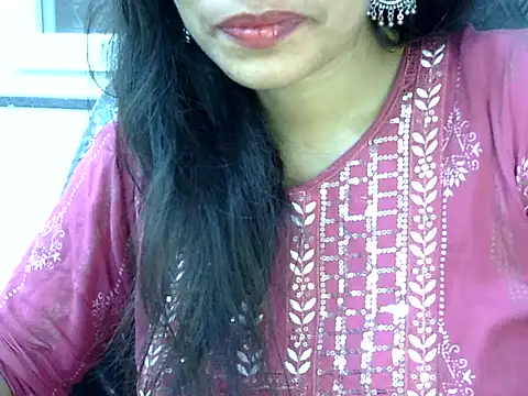 Neha Sharma2 online show from May 6, 1:26 pm
