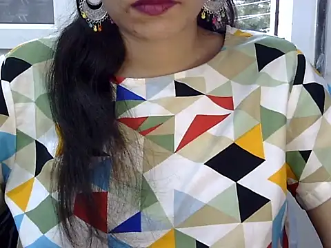 Neha Sharma2 online show from May 5, 12:52 pm