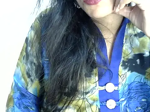 Neha Sharma2 online show from May 3, 3:04 pm