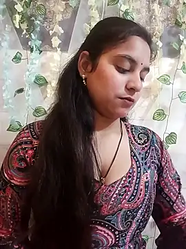 lovely-girl99 online show from April 9, 8:42 am