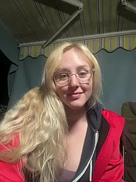 SherryBigTitts online show from April 7, 7:16 pm