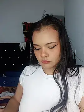 Emily Rouse23 online show from May 14, 2:50 am
