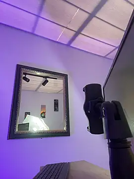 aurora ec online show from March 27, 2:07 pm