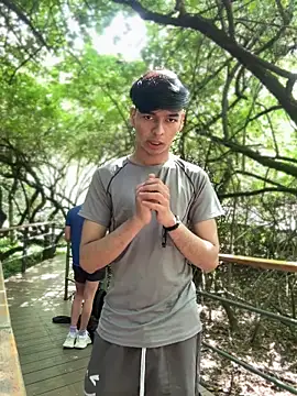 The Conquer online show from April 11, 7:39 pm