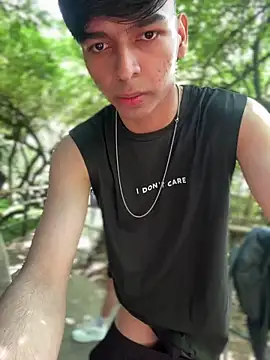 The Conquer online show from April 12, 7:49 pm