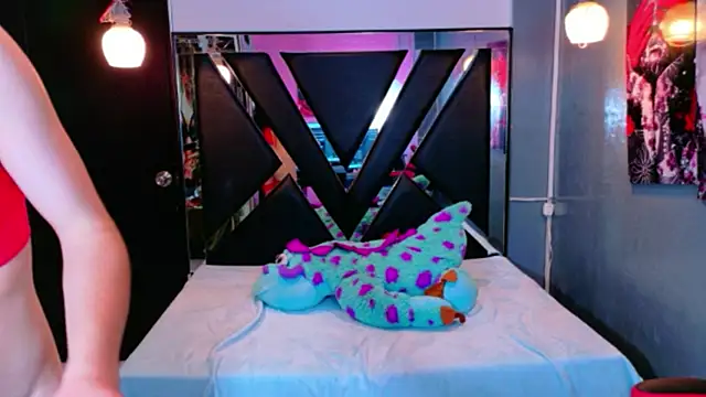 Ivony Giselle online show from March 20, 2:22 pm